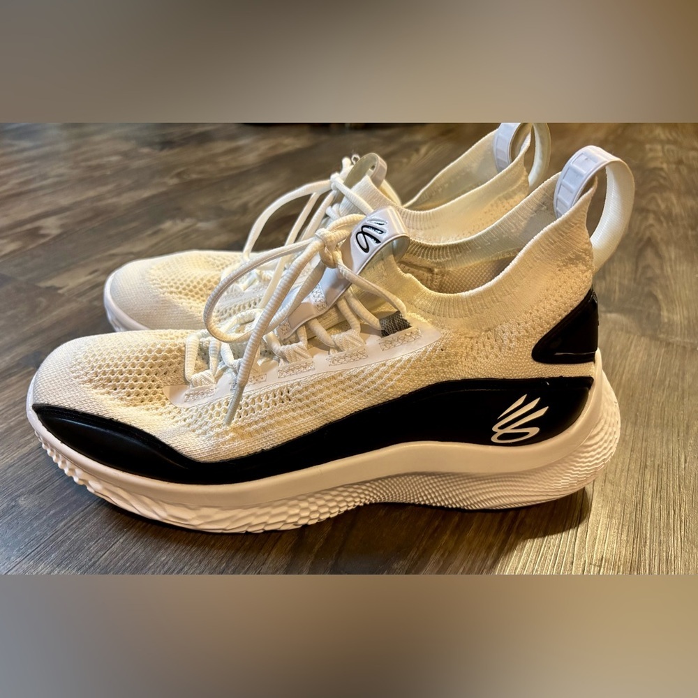 Under Armour Curry Flow 8 Zen Flow Basketball‎ Shoes Men’s 10 Women’s 11.5